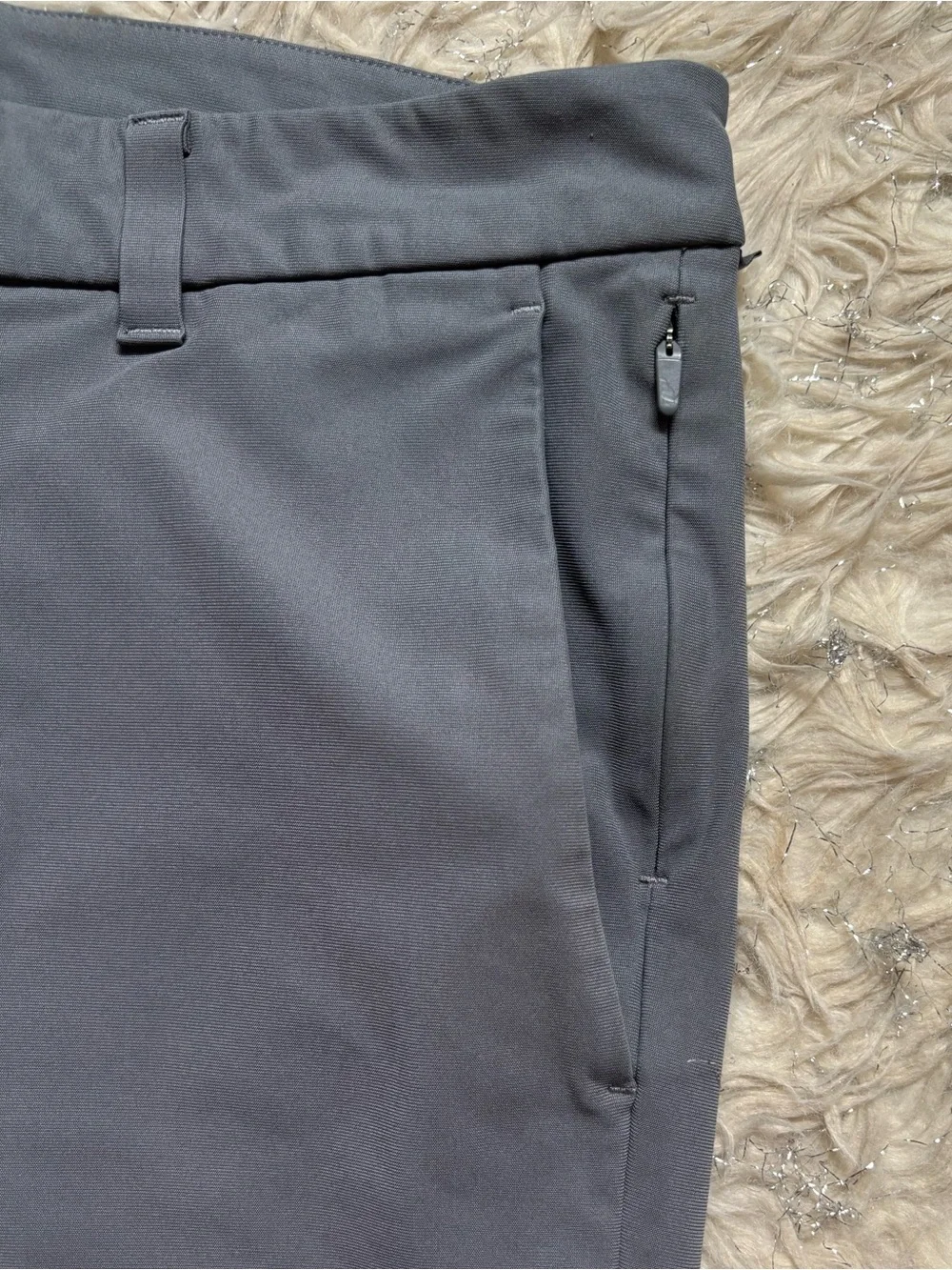 Lululemon Athletica Men's Gray Slim-Fit Stretch Warpstreme Pants Size 32